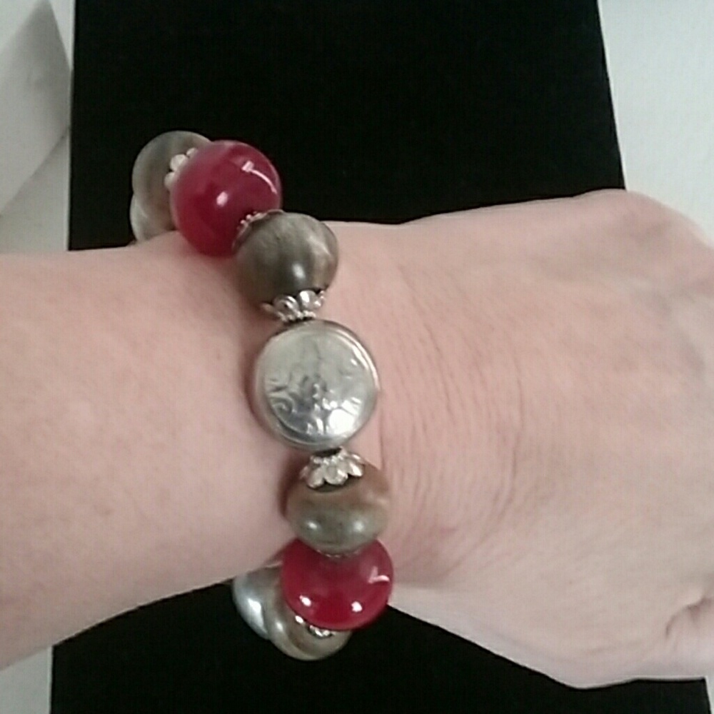 Bracelet - Picture 2 of 3